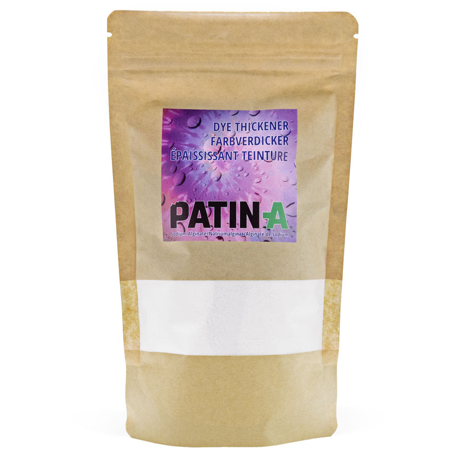 Natriumalginat ist ein natürliches, ungiftiges und sehr hilfreiches Verdickungsmittel für Textilmalereien oder -drucke. Mit Natriumalginat können Sie flüssige Farben verdicken, um damit zu stempeln, schablonieren, siebdrucken oder auch zu TieDye-en.