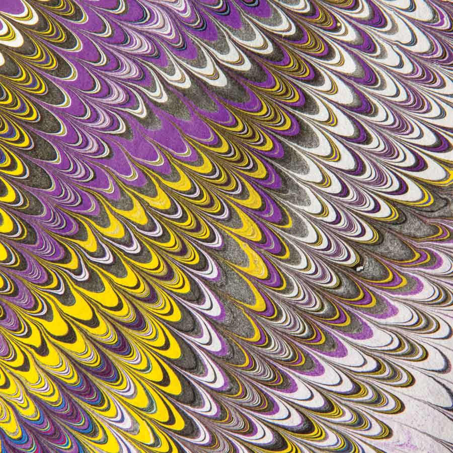 Die Jacquard Marbling Colors sind perfekt für wunderschöne Marmorierungen und extrem haltbar und farbintensiv auf Stoffen.