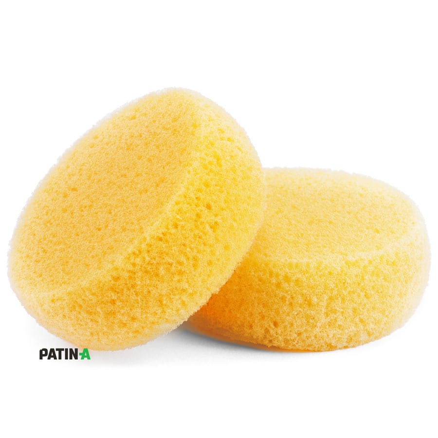 Fiebing's Leathercraft Sponges: round shape and fine pores make these sponges utterly perfect for dyeing leather