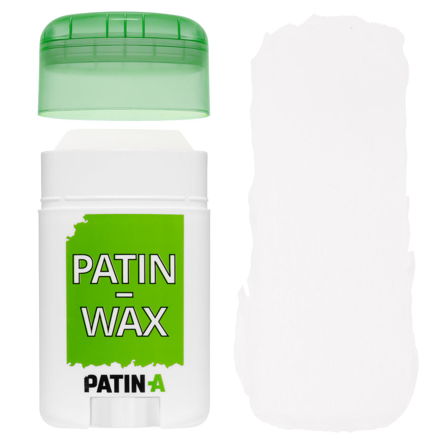 PATIN-WAX ist unser Patinierstick in einer Kunststoffdrehhülse. PATIN-WAX ist die perfekte Patina um Kostüme richtig zu verschmutzen und zu altern.