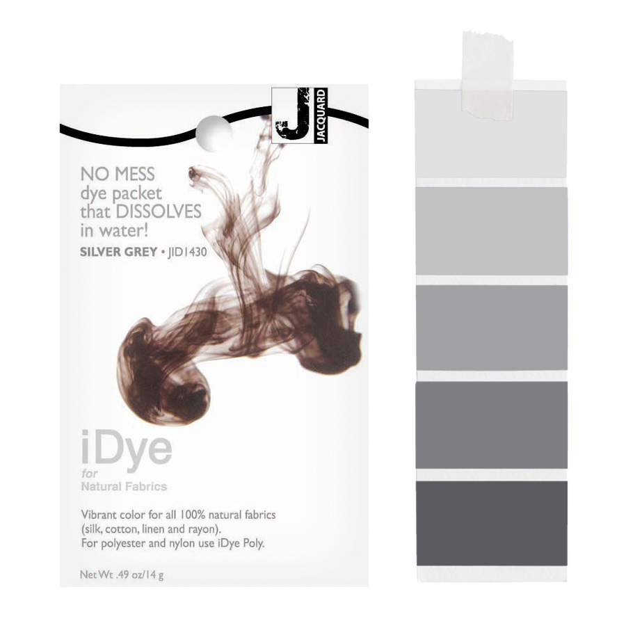 Jacquard iDye Natural 430 Silver Grey Packung Jacquard iDye Natural 430 Silver Grey mit sich lösender Farbe im Wasser und Farbmustern in Silbergrau