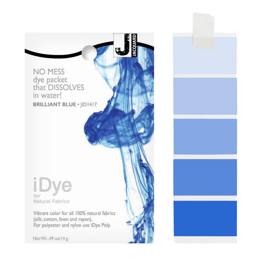 Jacquard iDye Natural 417 Brilliant Blue Packung Jacquard iDye Natural 417 Brilliant Blue mit sich lösender Farbe im Wasser und Farbmustern in Brillantblau