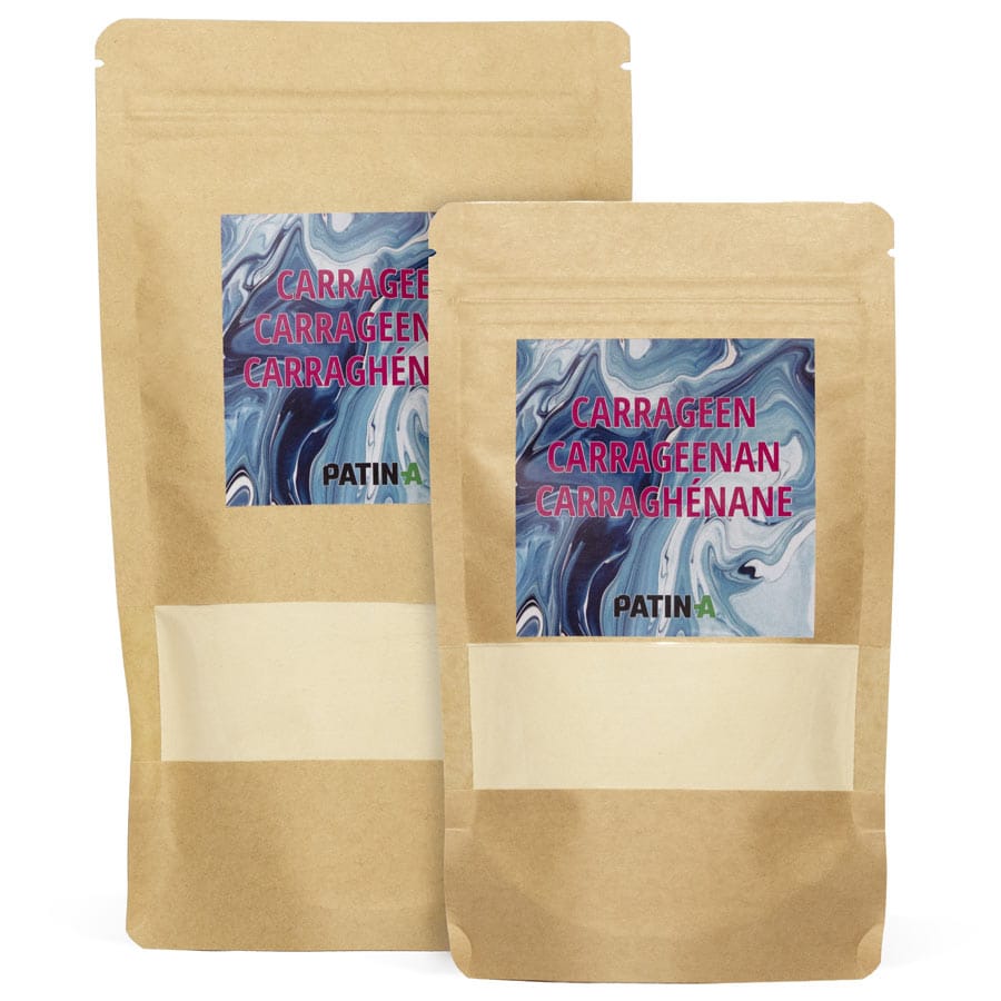 Carrageen ist ein natürliches, ungiftiges und sehr hilfreiches Verdickungsmittel um eine viskose Trägerflüssigkeit herzustellen mit der man Marmorierungen auf Papier, Stoffen oder porösen Oberflächen bringt. Es wird aus der roten Meeresalge hergestellt.