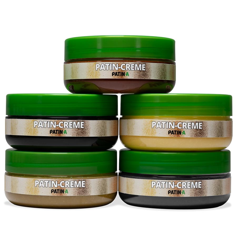 PATIN-CREME - the high-quality special cream for costume patination! Patination even for the inexperienced! A 'must-have' for every costume patination.