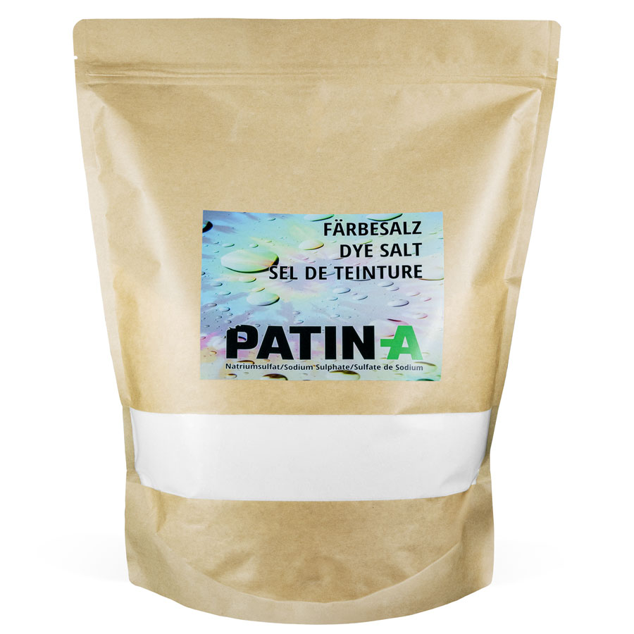 Das PATIN-A Spezialsalz für brillante Farbergebnisse beim Textilfärben in der Waschmaschine oder im Topf / Schüssel. Das extrafeine Färbesalz löst sich leicht auf und ist durch die Tütenverpackung (ZipLoc-Tüte) einfach zu dosieren.