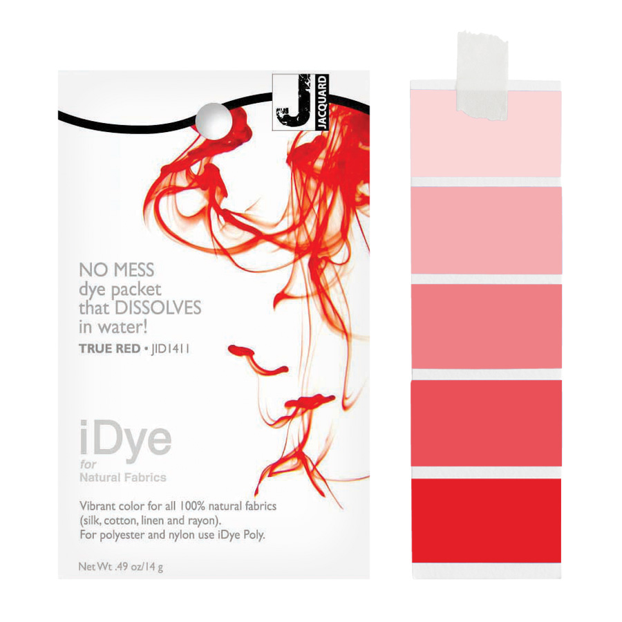 Jacquard iDye Natural 411 True Red Packung Jacquard iDye Natural 411 True Red mit sich lösender Farbe im Wasser und Farbmustern in Rot