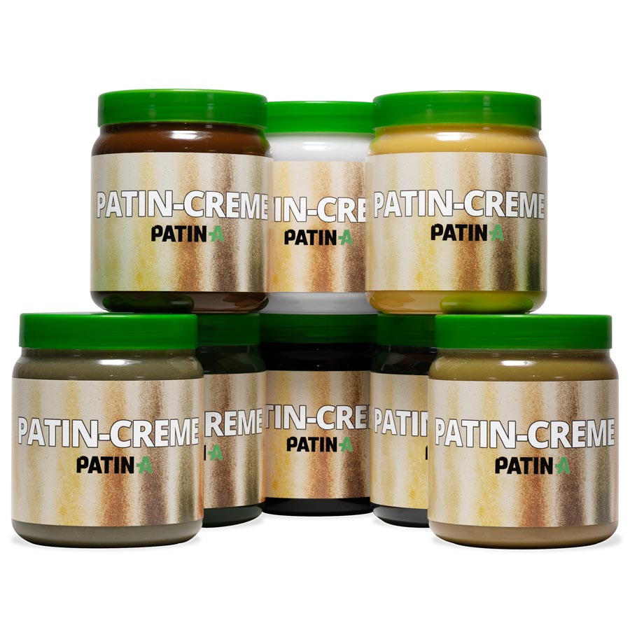PATIN-CREME - the highly professional special cream for costume patination! Patination even for the inexperienced! A 'must-have' for every costume patination.