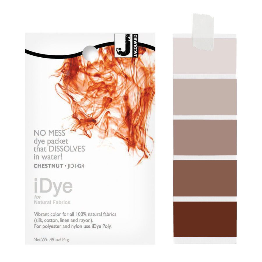 Jacquard iDye Natural 424 Chestnut Packung Jacquard iDye Natural 424 Chestnut mit sich lösender Farbe im Wasser und Farbmustern in Kastanienbraun