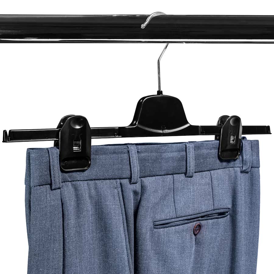 Der Hosen- & Rock-Klemmbügel von Cortec mit einer Breite von 40cm ist perfekt für Röcke, Hosen oder große Tücher.