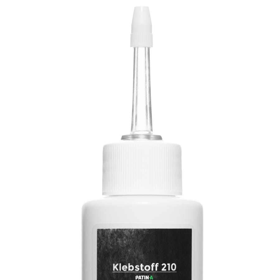 Klebstoff 210 eignet sich zur dauerhaften, permanenten Verklebung von Haarteilen mit Vollfolien-Monturen auf der Haut.